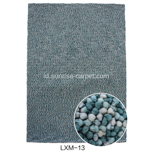 Lantern Space Dicelup Benang Hand Hooked Carpet